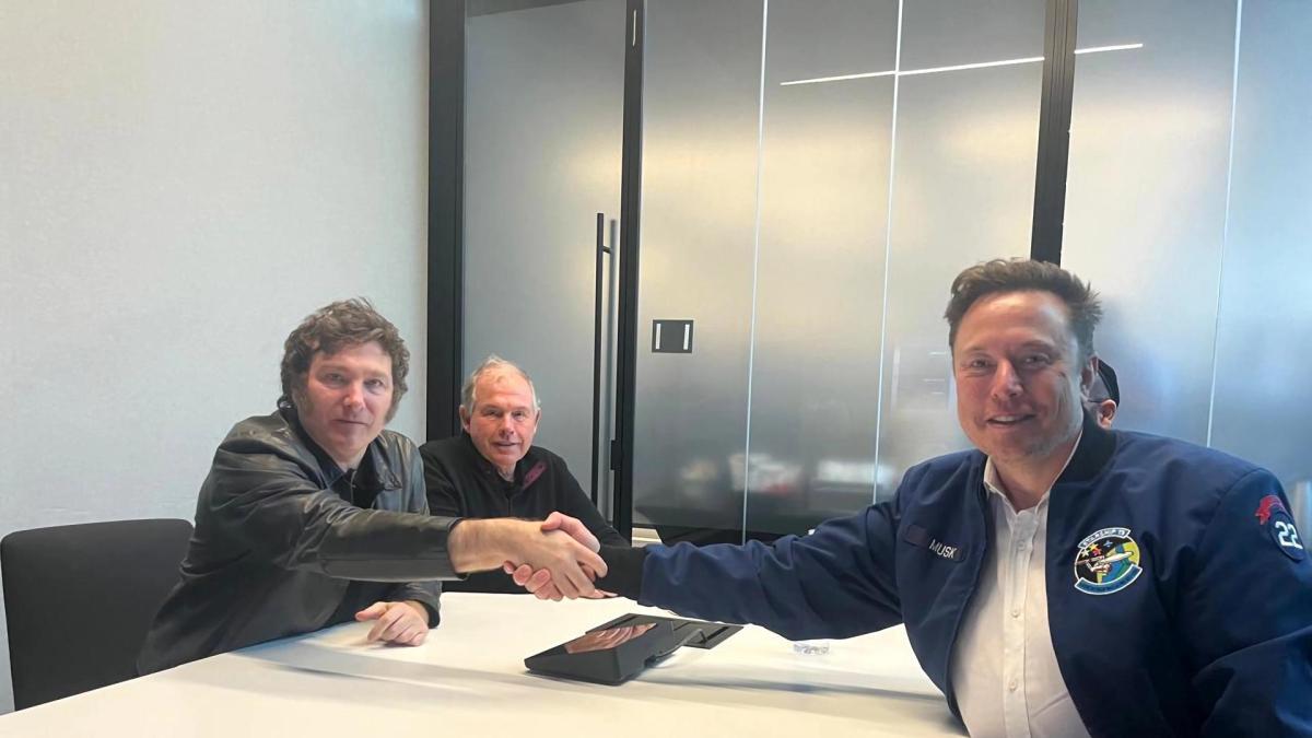 Así fue la reunión de Javier Milei y el magnate Elon Musk en fábrica de Tesla en Texas