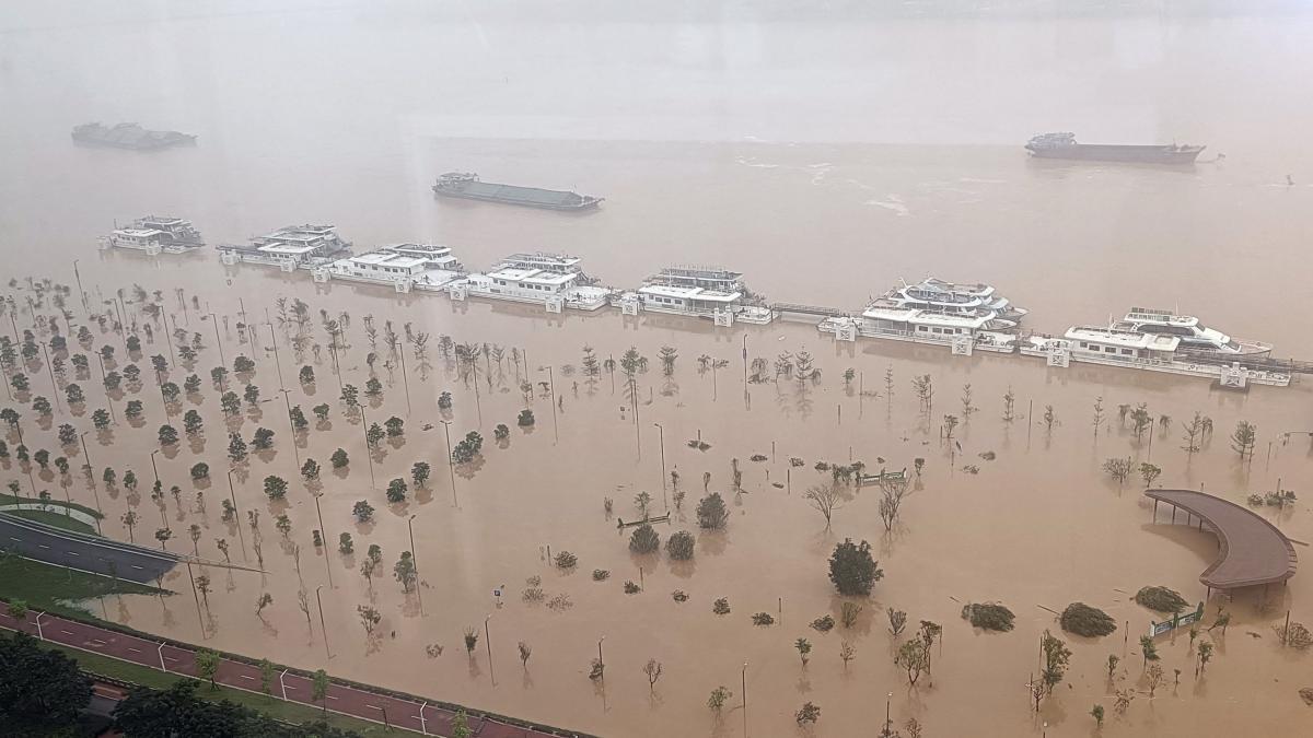Lluvias torrenciales en el sur de China dejan cuatro muertos y al menos 10 desaparecidos