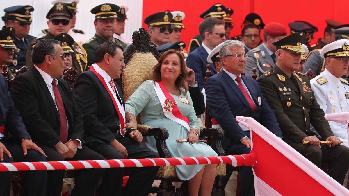 Perú: presidenta Dina Boluarte declara de manera inesperada ante el fiscal general