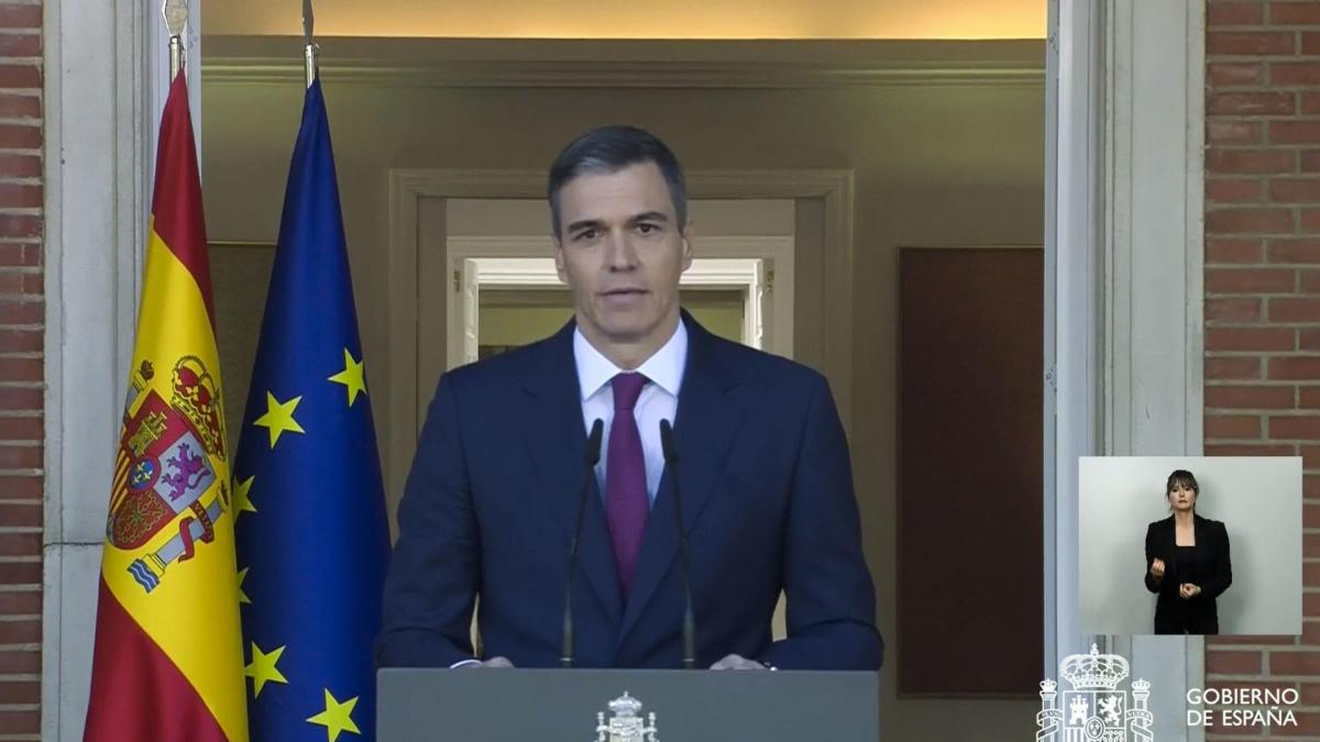 Pedro Sánchez no renuncia y sigue como presidente de España: ‘Con más fuerza si cabe’