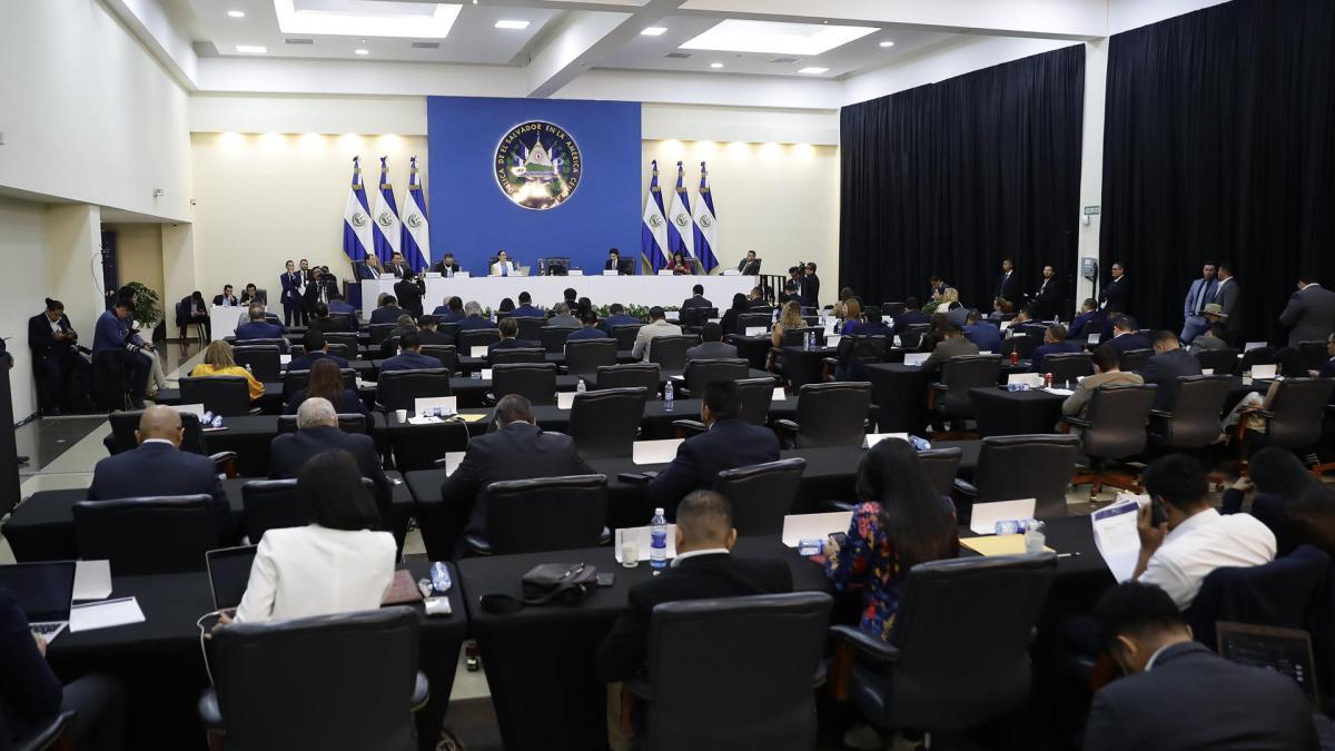 La reforma que aprobó el Congreso de El Salvador para agilizar cambios en la Constitución