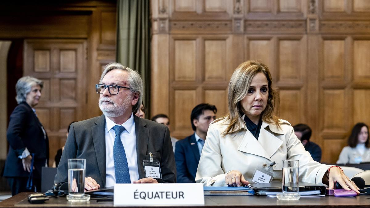 ‘Hay líneas que no se deben cruzar’: México pide ante la CIJ medidas contra Ecuador tras asalto a su embajada en Quito