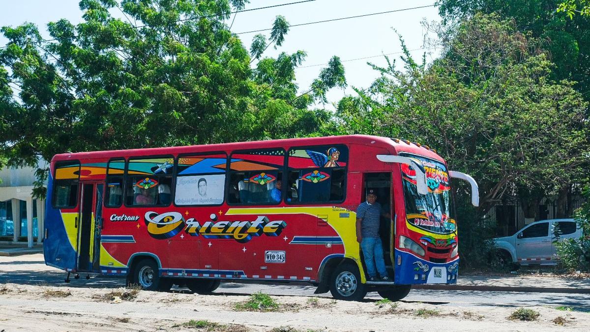 Anuncian subsidio de transporte para estudiantes del Atlántico: beneficio cubre 40 % del pasaje