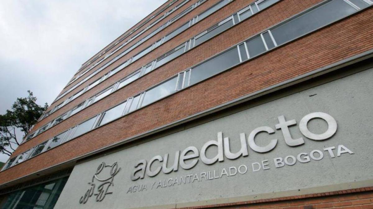 Acueducto de Bogotá atiende inspección de la Superintendencia de Servicios Públicos