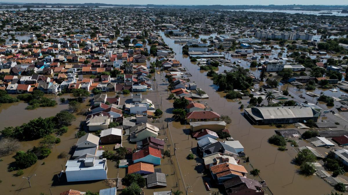 Las razones que provocaron las históricas inundaciones en Porto Alegre y otras zonas del sur de Brasil