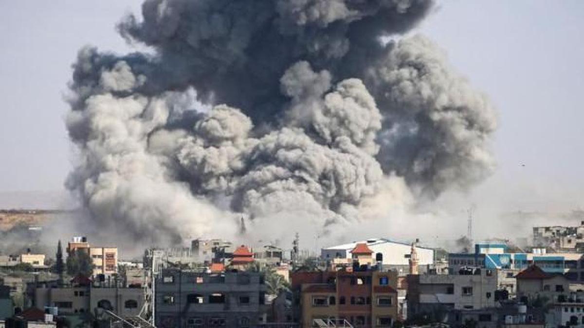 Gaza: Israel bombardea Rafah en medio de negociaciones decisivas para una tregua con Hamás