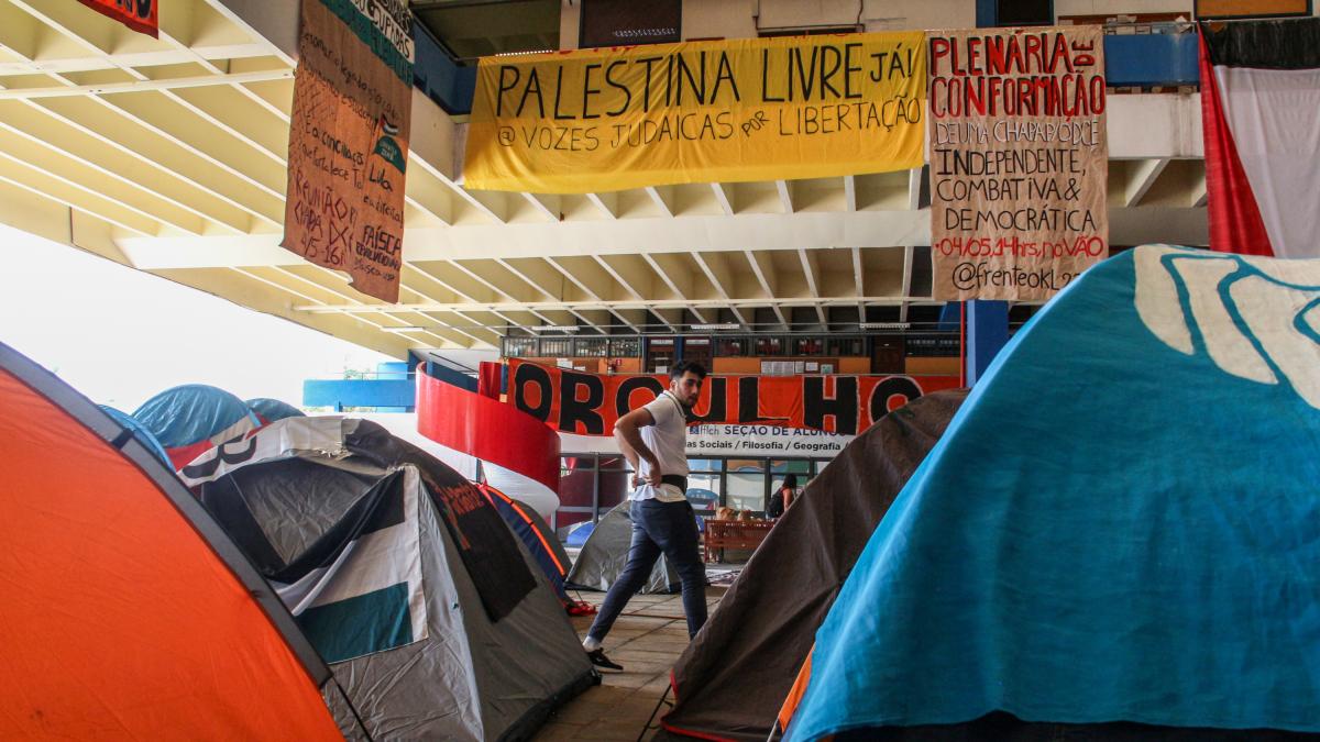 Universitarios en Brasil se suman a las acampadas contra la guerra en Gaza: le piden a Lula da Silva que rompa relaciones con Israel