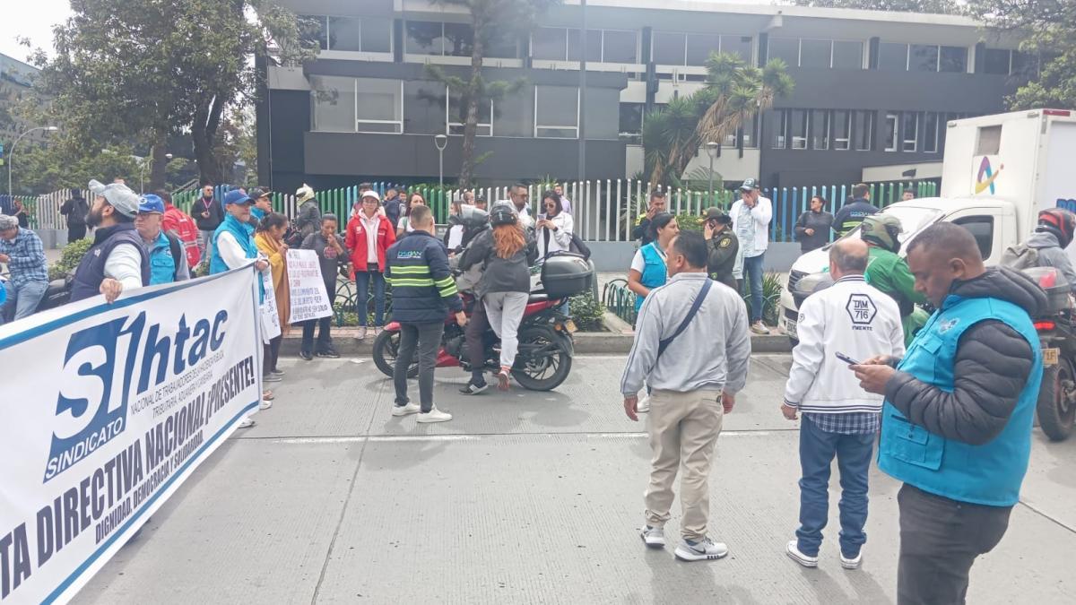 Se reportan manifestaciones en Bogotá: hay afectaciones a la movilidad cerca al aeropuerto El Dorado