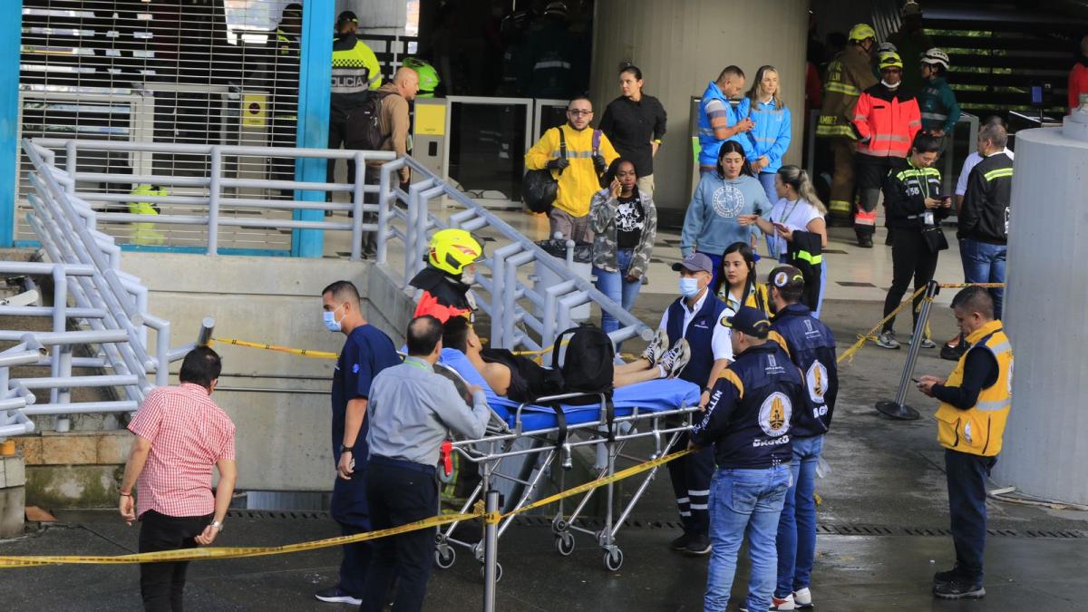 Fotos: el pánico de 250 personas que quedaron suspendidas en cabinas del Metrocable, en Medellín, tras emergencia que deja un muerto y unos 10 heridos 