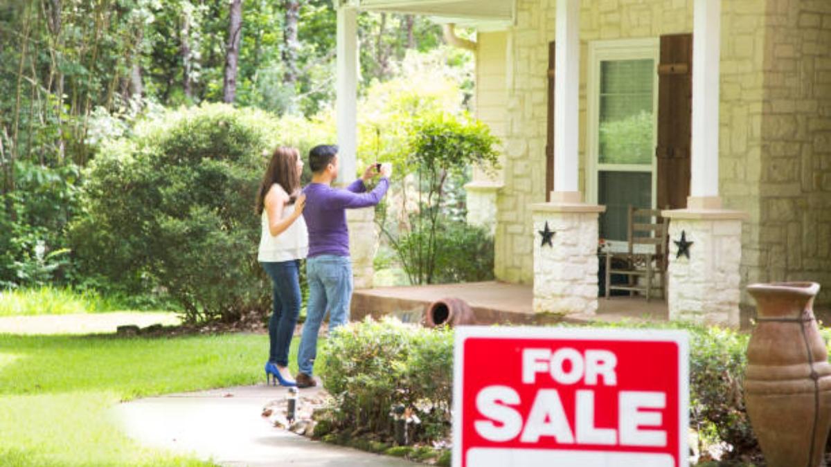 El salario mínimo que necesita para comprar una casa en 2024 en Texas