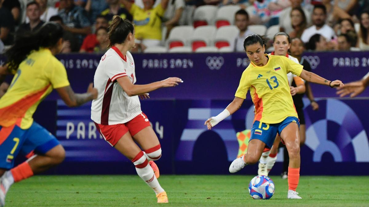 Colombian women's team loses to Canada but advances to quarter-finals for the first time