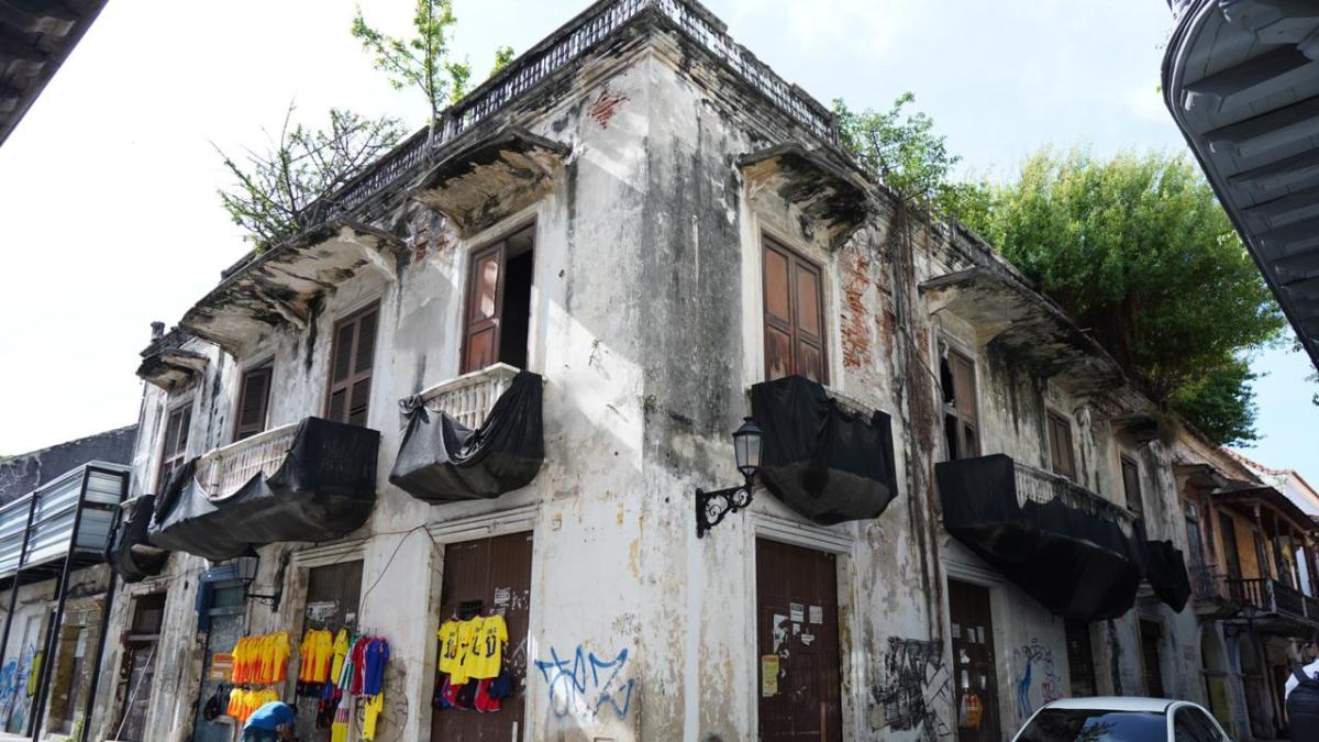 Juzgado da vía libre a Distrito de Cartagena para intervenir 58 casas deterioradas en el Centro Histórico que ponen en riesgo la vida de peatones