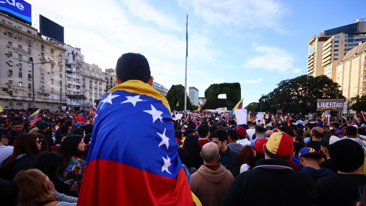 En vivo | Así avanzan las marchas en distintos países para exigir el reconocimiento de Edmundo González Urrutia como presidente de Venezuela