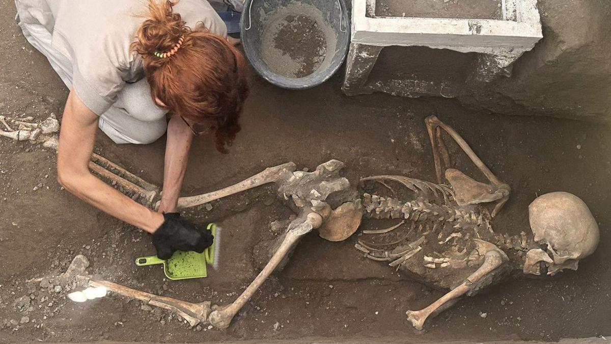 Nuevo hallazgo en Pompeya: encuentran los cuerpos de un hombre y una mujer junto con un 'tesoro'