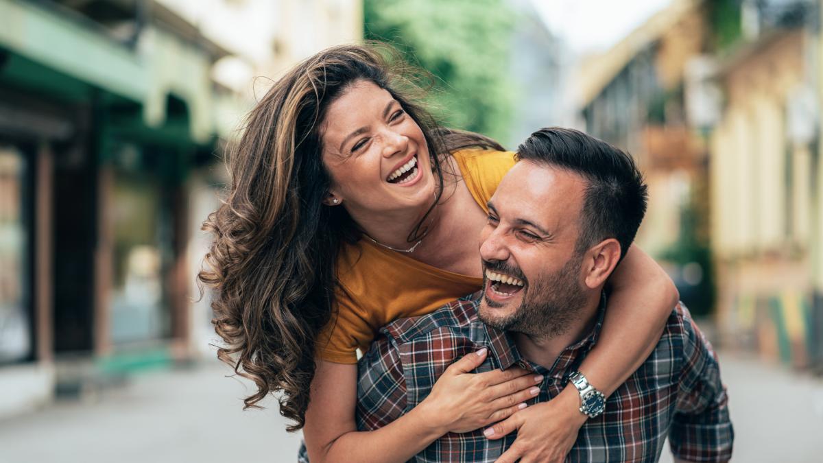 El simple cambio mental que debe incorporar para encontrar alegría en su vida: expertos