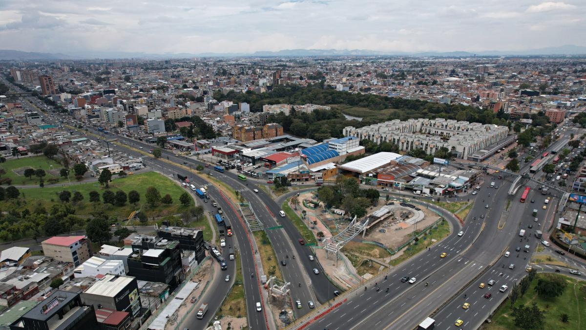 Bogotá establece las directrices para el distrito aeroportuario alrededor del Aeropuerto Internacional El Dorado 