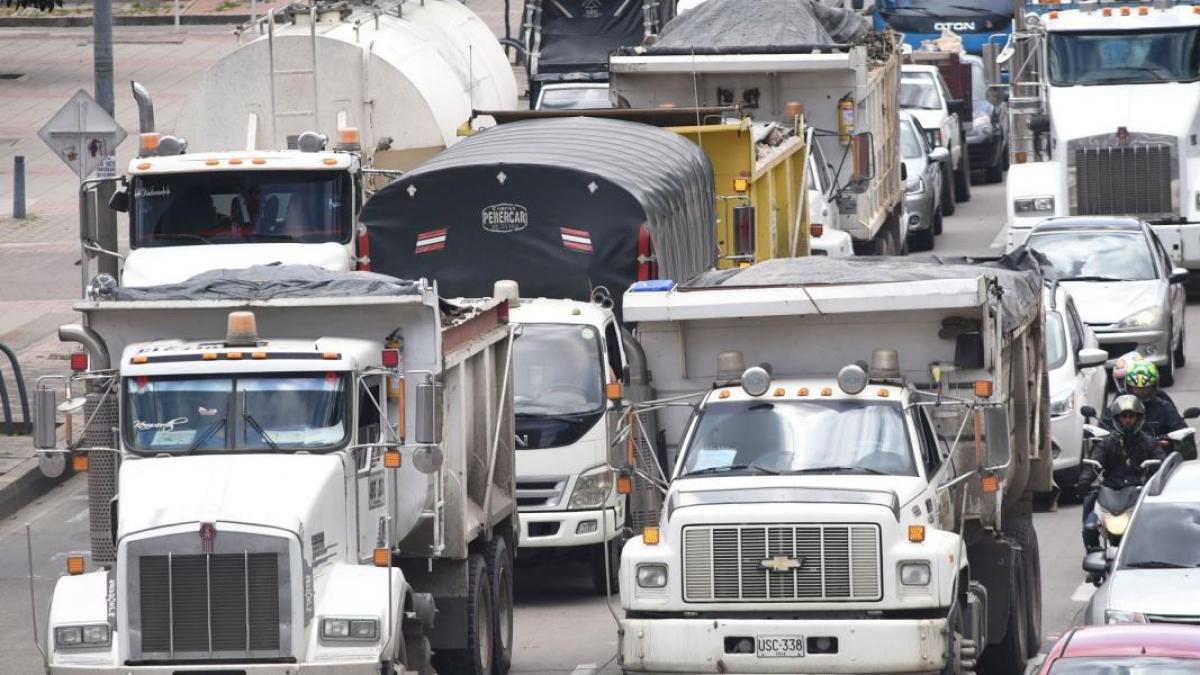 Paro de camioneros este 30 de agosto en Bogotá: anuncian punto de concentración y ruta de la marcha, pilas con la movilidad 