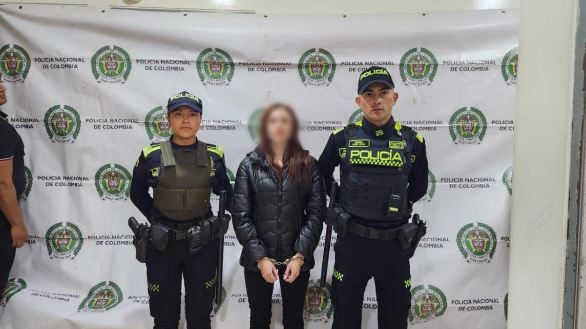 Capturan a mujer de 22 años que asesinó a su excompañero con 60 puñaladas en Bogotá 