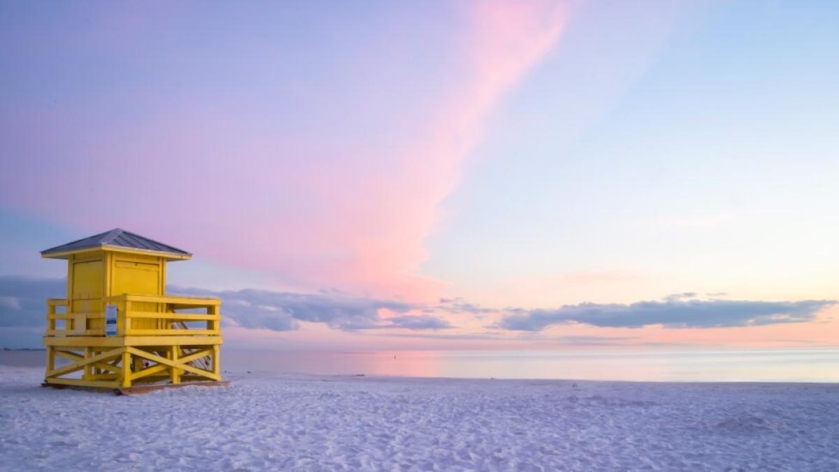 El destino de cielos naranjas elegido como el mejor de Florida para visitar