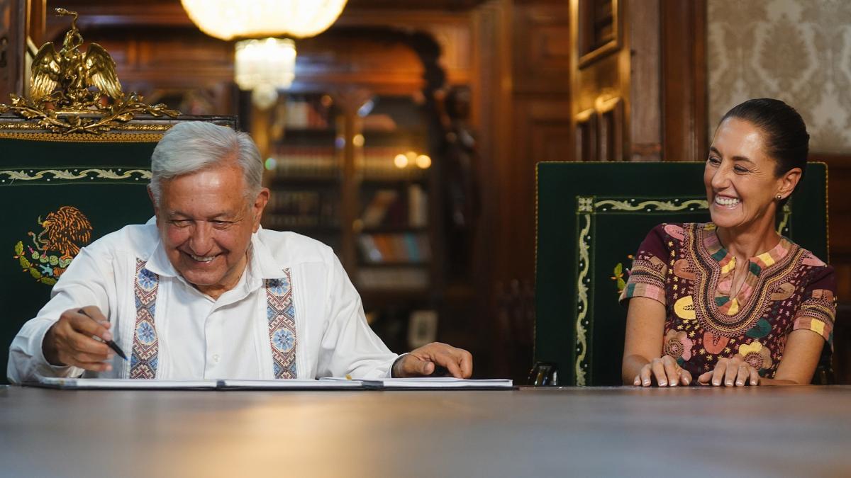 México: López Obrador promulgó polémica reforma judicial que permite elegir jueces por voto popular: ¿qué sigue?