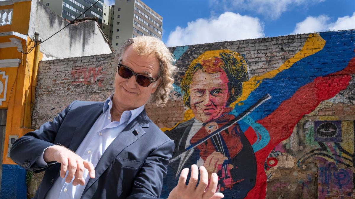 André Rieu, el famoso violinista neerlandés, inicia su gira por Bogotá: se presentará durante cuatro noches seguidas