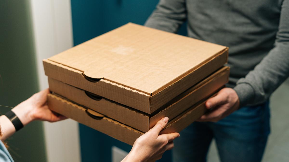 En Estados Unidos ahora podrá pedir trabajo enviando una pizza: le contamos