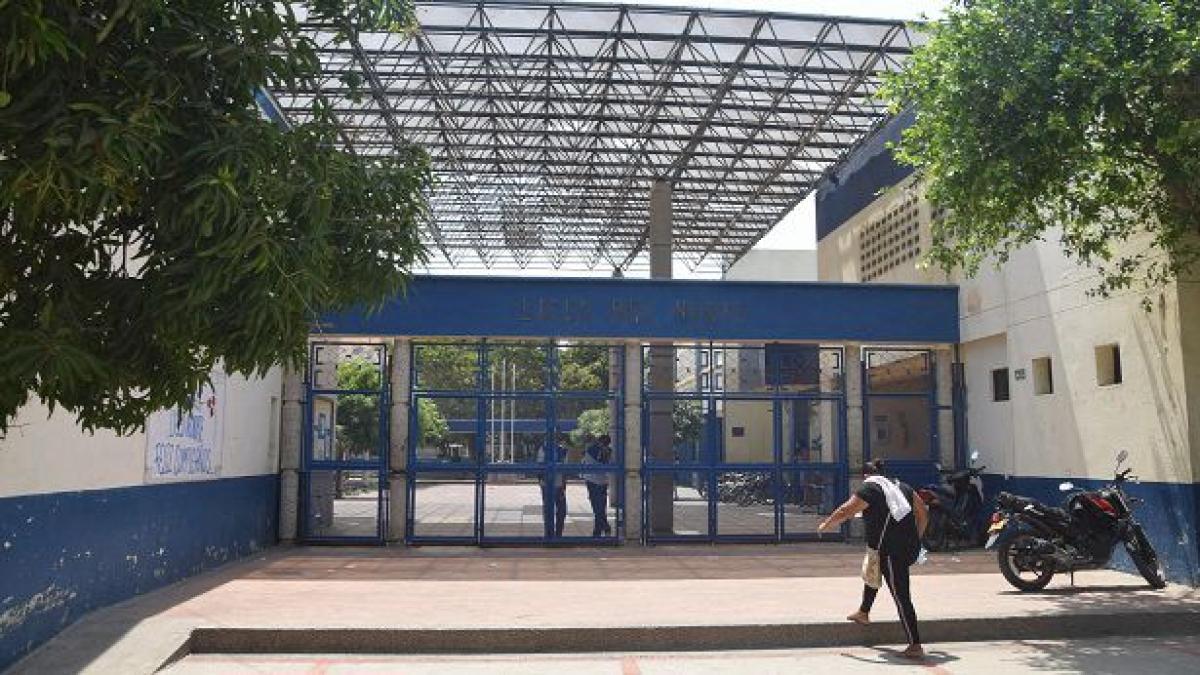 Intoxicación en colegio de Santa Marta: una menor hospitalizada por consumir pastilla psiquiátrica que le entregó una compañera