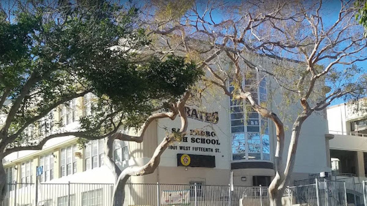 Remodelaban una escuela en California y se encontraron con un tesoro inesperado