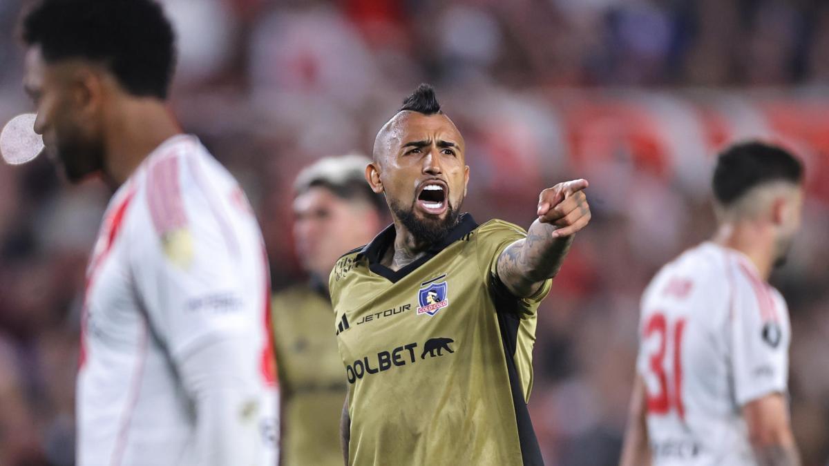 Video: Arturo Vidal se despachó contra Franco Armani tras gambeta en el partido entre Colo Colo y River Plate