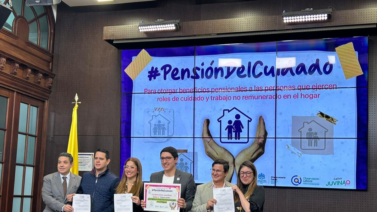 Radican proyecto de ley que busca otorgar beneficios pensionales a personas que ejercen roles de cuidado no remunerado en el hogar