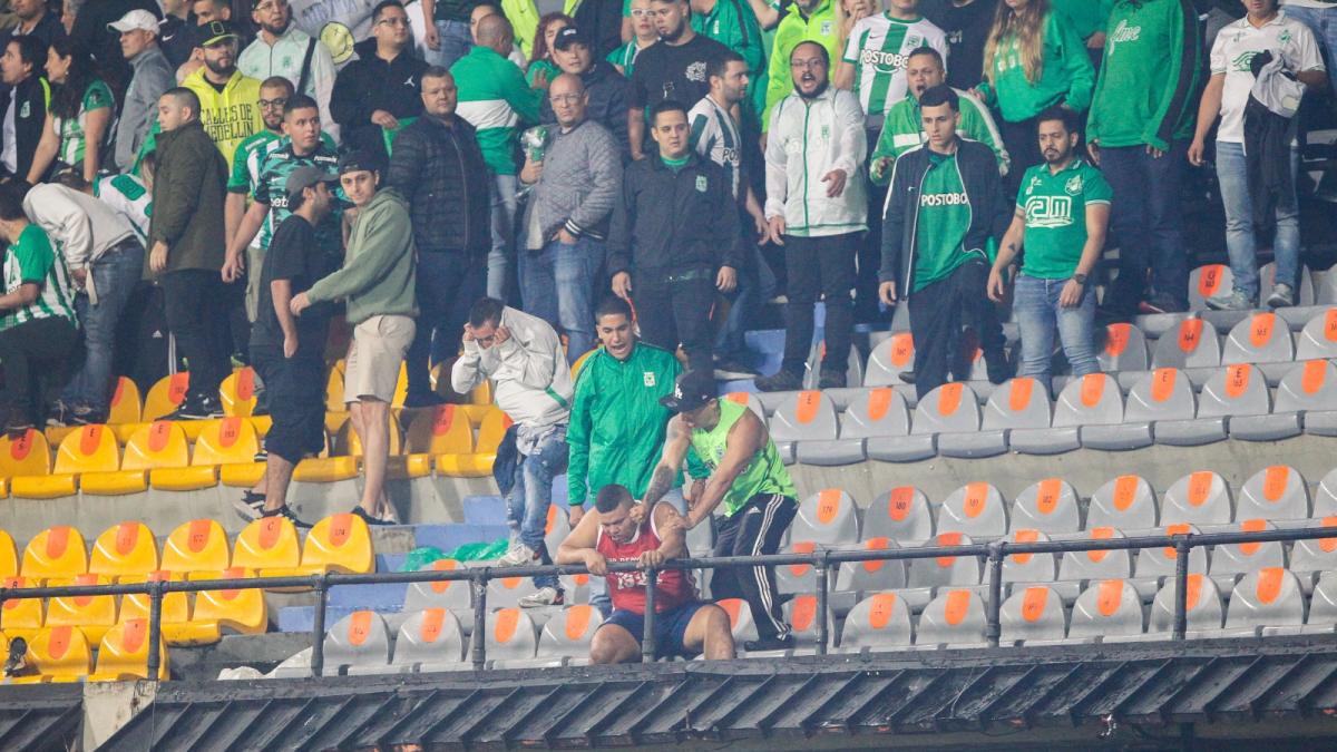 Esta es la posición de Atlético Nacional tras perder los puntos contra Junior y por las sanciones de Dimayor por pelea de barras bravas