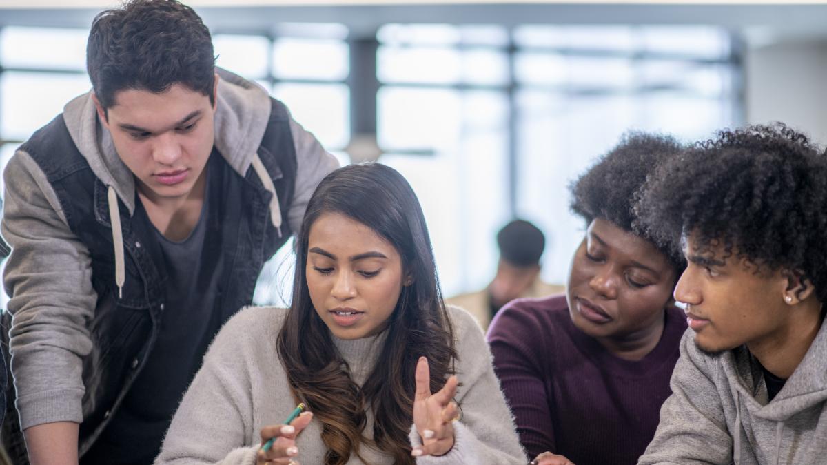 Generación Z: mayoría de jóvenes no quieren ser jefes porque no pagan mucho más y el estrés, la presión, son mayores