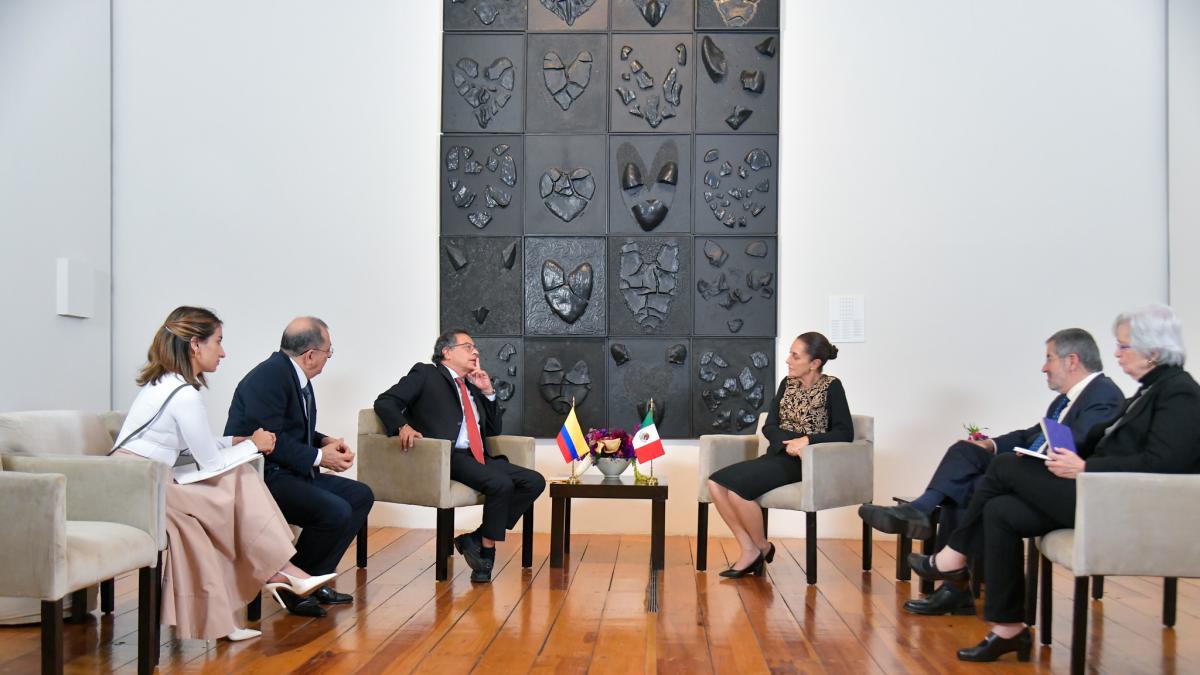 Presidente Petro confirma que México se aparta del bloque de diálogos con Venezuela tras crisis política