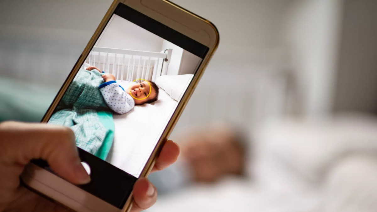 ¿Qué es el ‘sharenting’? Los riesgos de compartir en exceso a sus hijos en redes sociales