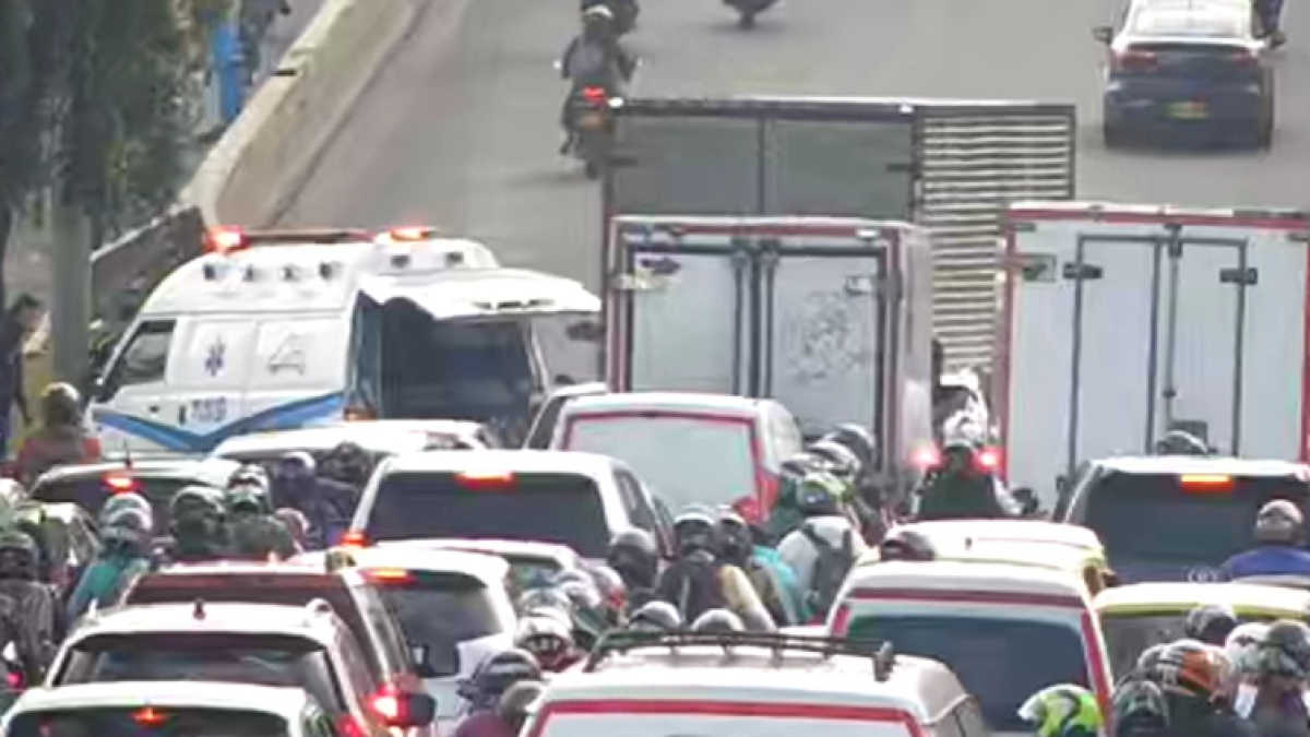 EN VIVO | Movlidad en Bogotá: accidente entre motocicletas causa considerable congestión en Av. El Dorado 