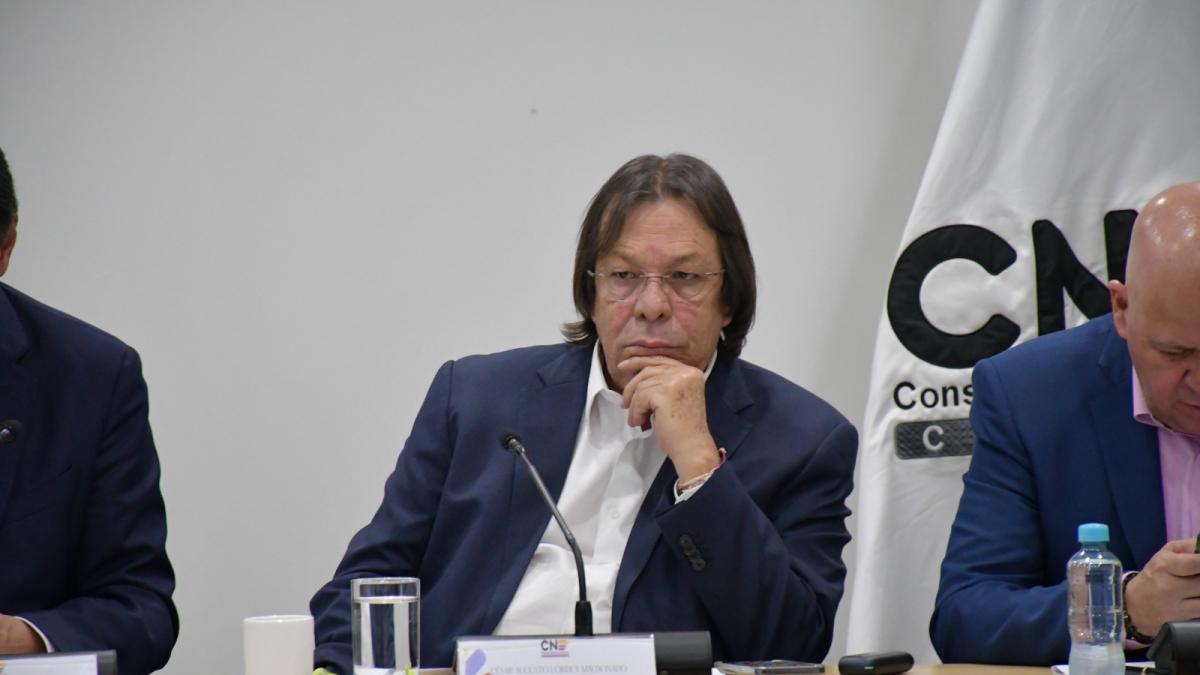 'EL CNE no tiene competencia alguna para destituir al Presidente': César Lorduy, cabeza del tribunal electoral