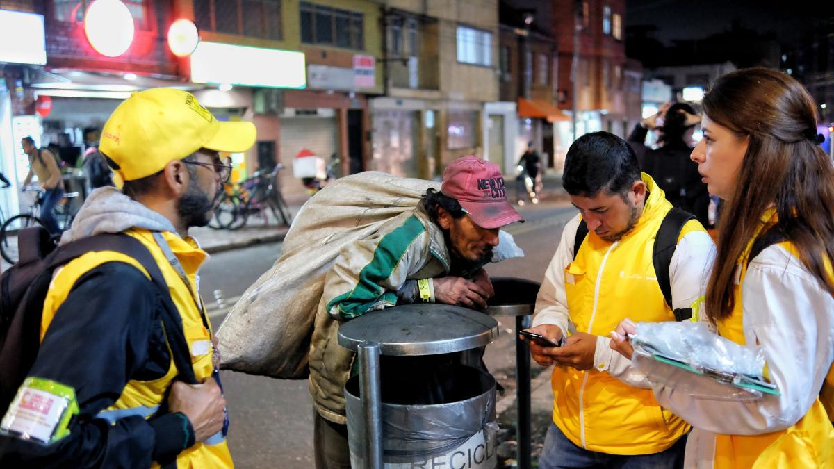 Un día entendiendo la realidad de quienes habitan la calle en Bogotá: ‘Te quita la venda de los ojos’ 