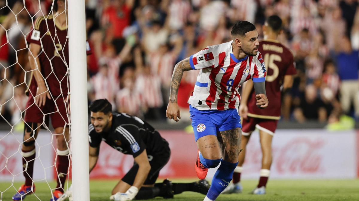 Video | Paraguay vs. Argentina: este fue el espectacular golazo de Antonio Sanabria, humillado el 'Dibu' Martínez