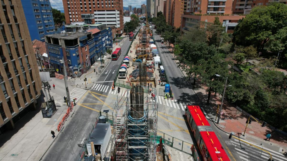 Avanzan las obras del metro de Bogotá: se funde la primera columna en la avenida Caracas 