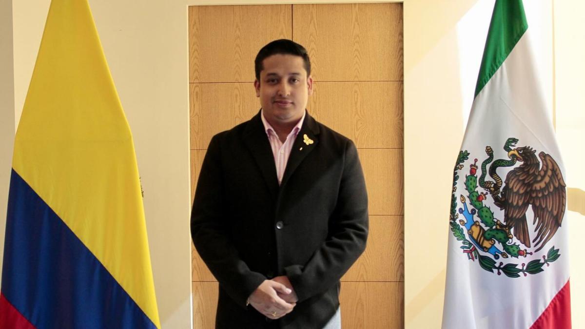 ¿Quién es Andrés Hernández, el polémico cónsul de Colombia en México que está vinculado a un caso de presunta estafa?