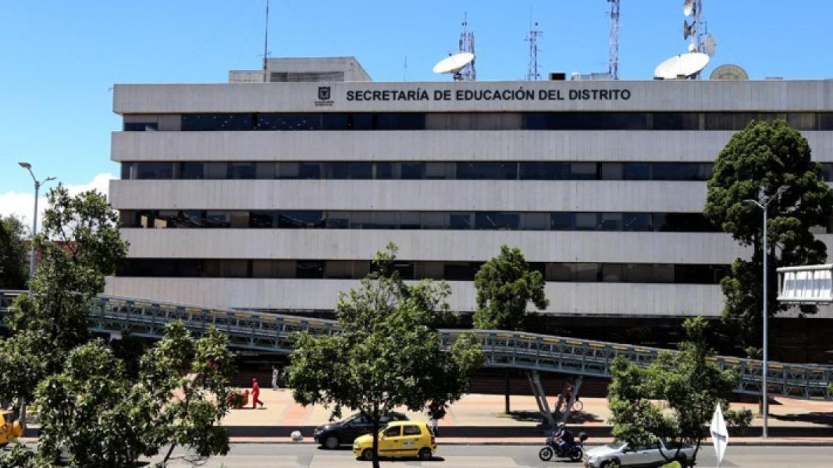 La Personería de Bogotá sancionó a dos docentes de colegios públicos por tratos indebidos 