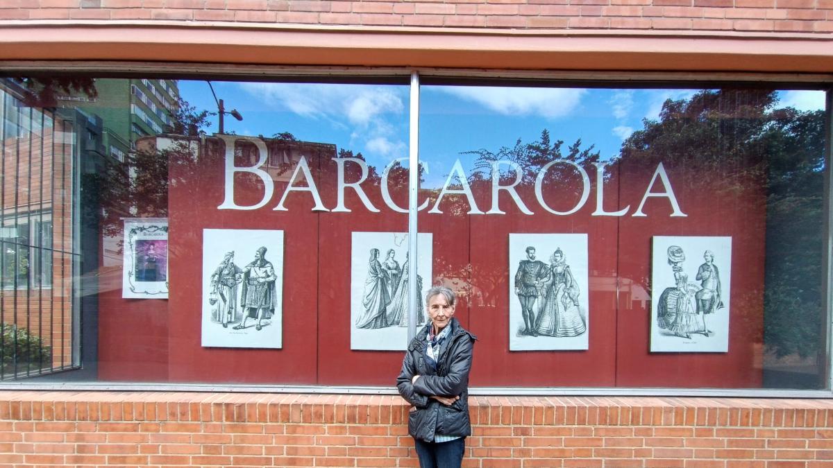 Bogotá: el museo oculto del vestuario en miniatura, anclado en un bar fantasma de las emblemáticas Torres del Parque 