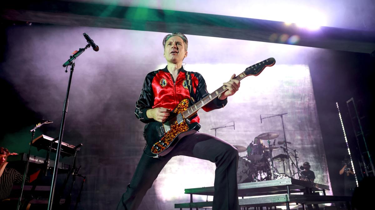 Franz Ferdinand trajo una fiesta al octavo aniversario de Páramo Presenta