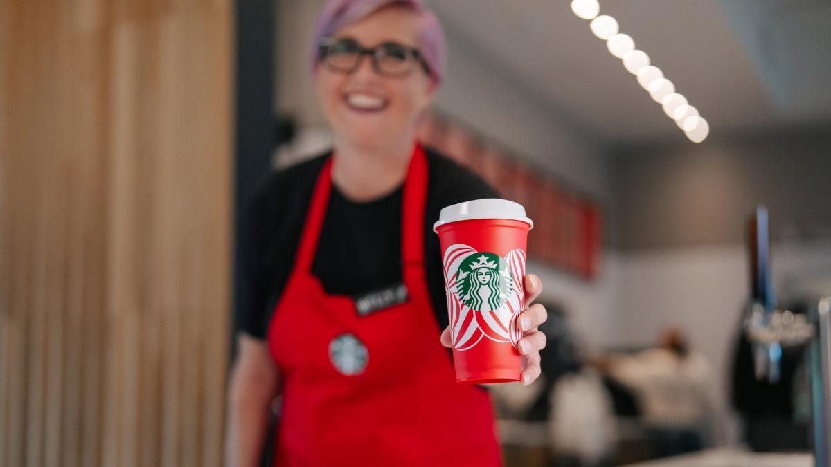 Starbucks Red Cup Day: cómo obtener un vaso rojo de la cadena en Estados Unidos