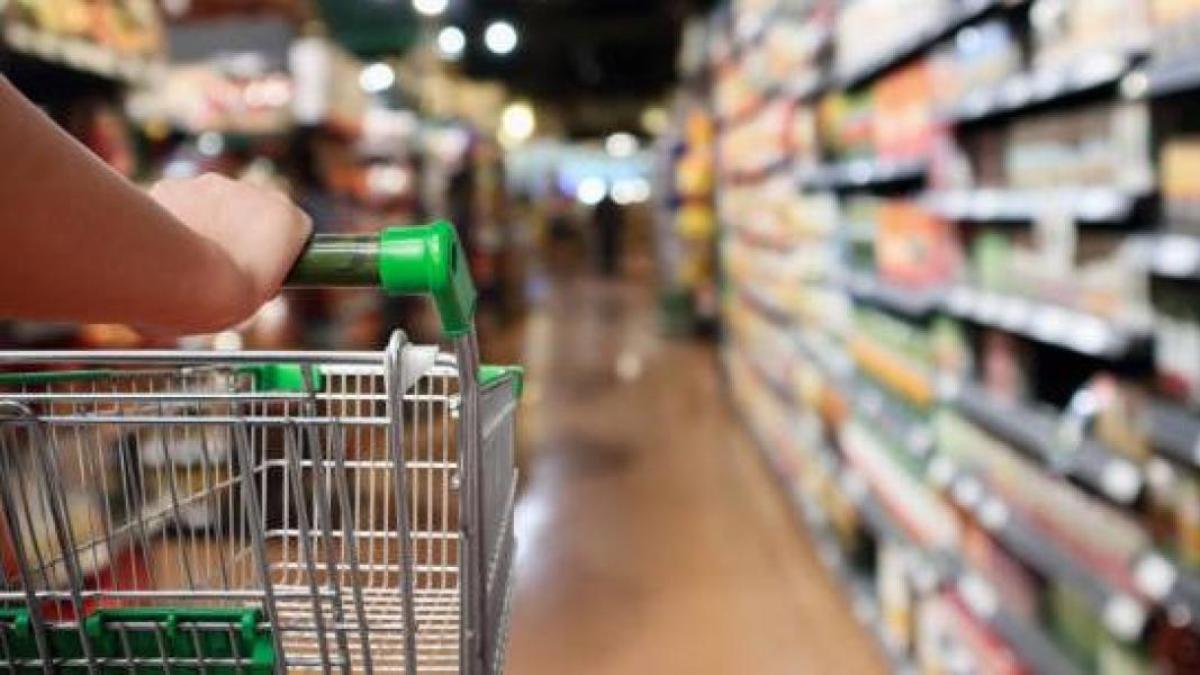 ¿Cuántos supermercados tiene Colsubsidio en Colombia y qué pasará con sus trabajadores tras el cierre de los locales?
