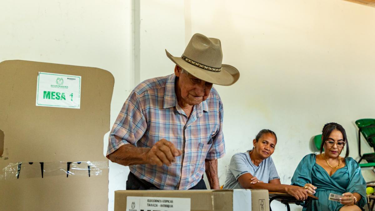 Se abrieron las urnas para las elecciones atípicas de JAL: ¿dónde se puede votar?