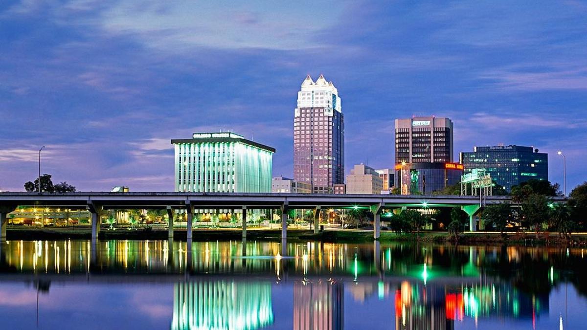 Esta es la ciudad de Florida más amable con los migrantes, según la IA