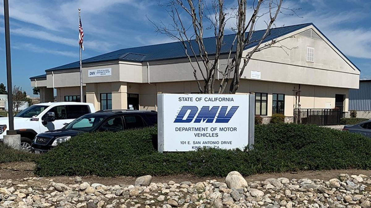 Buenas noticias del DMV de California sobre el 17 de mayo para quienes no hicieron este trámite aún