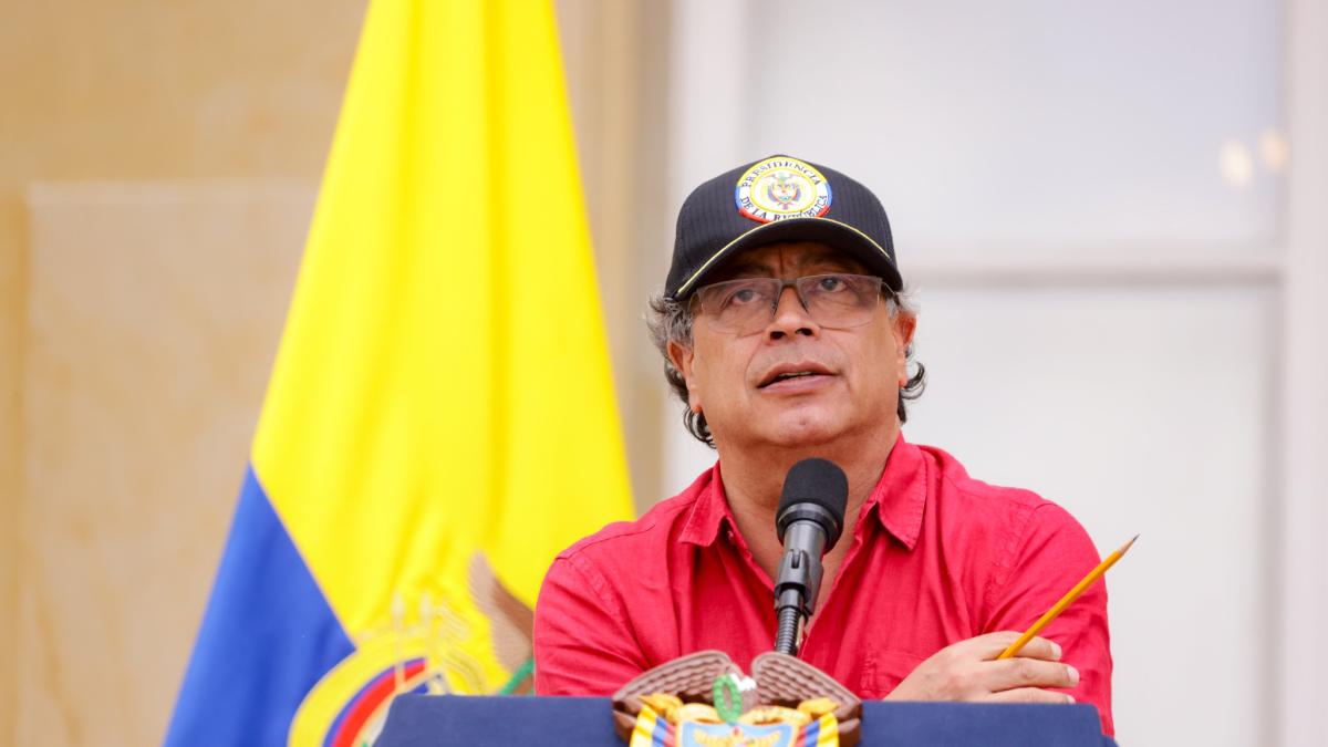 Presidente Petro emite directiva para plan de austeridad: debe estar listo en la primera semana de enero