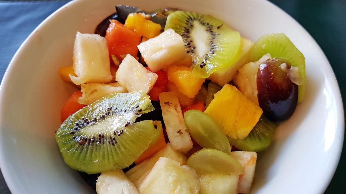 La fruta que es considerada un superalimento y ayuda a regular el azúcar